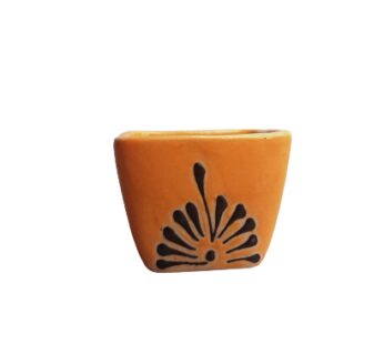 Bud Yellow Square Aroez Ceramic Pot